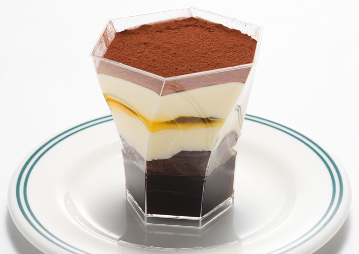 Urabandai Cafe 메뉴 / 파티시에 특제 티라미수