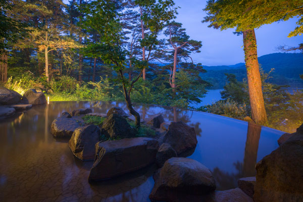 Urabandai Lake Resort를 기사로 소개해 주셨습니다